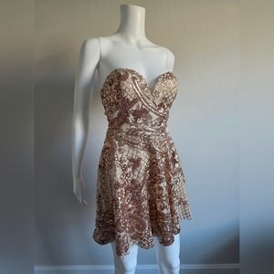 Trac Strapless Dress with Sequin Detail in Cream and Gold